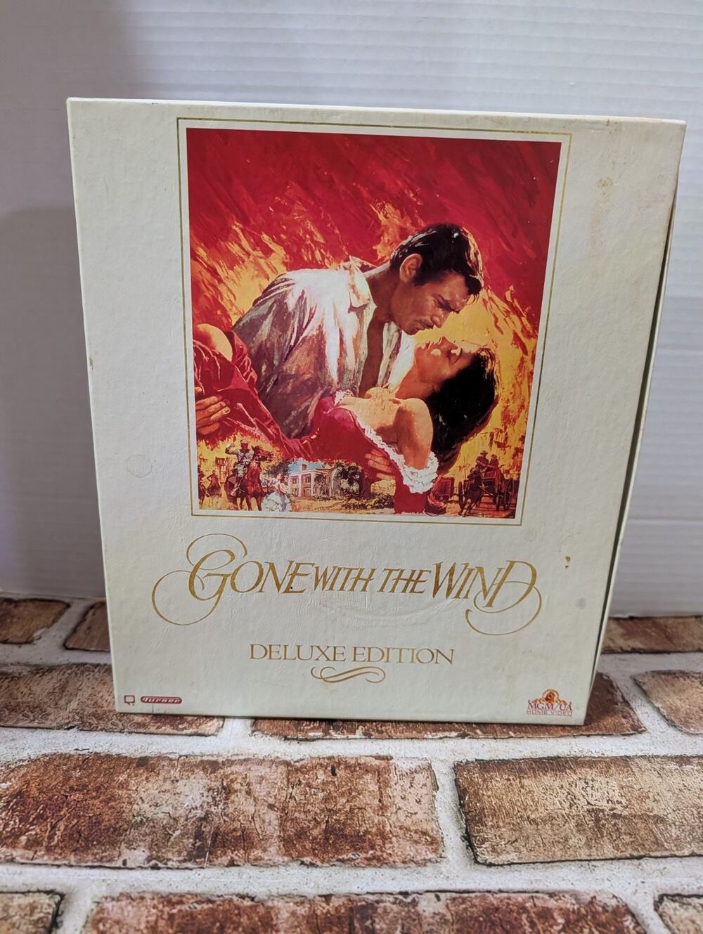 Gone With The Wind VHS Set Deluxe Edition MGM/UA Turner Home Video Good Pre-Own